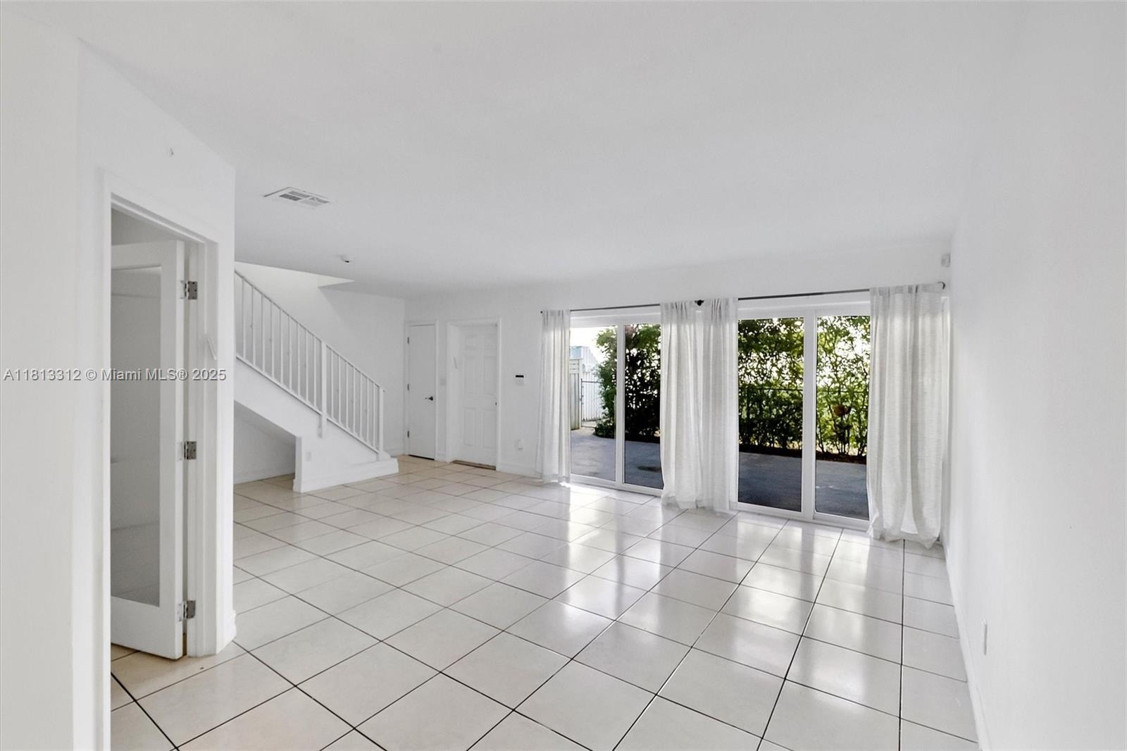 Gary Ave, Miami Beach, FL 33141 #1