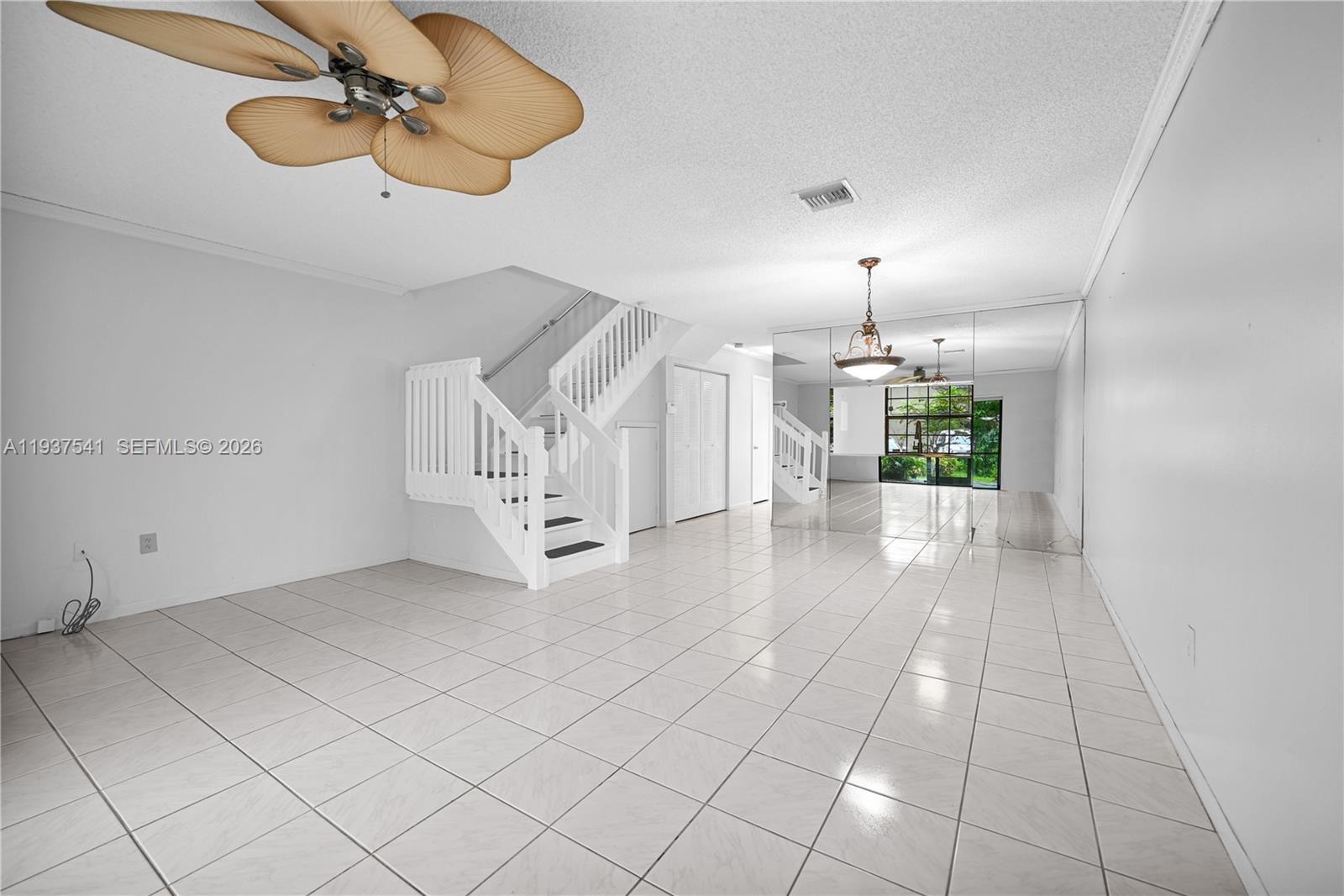 Westree Ln, Plantation, FL 33324