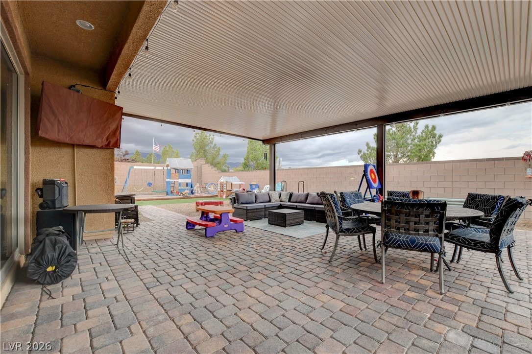 Granite Knoll Ct, Las Vegas, NV 89129