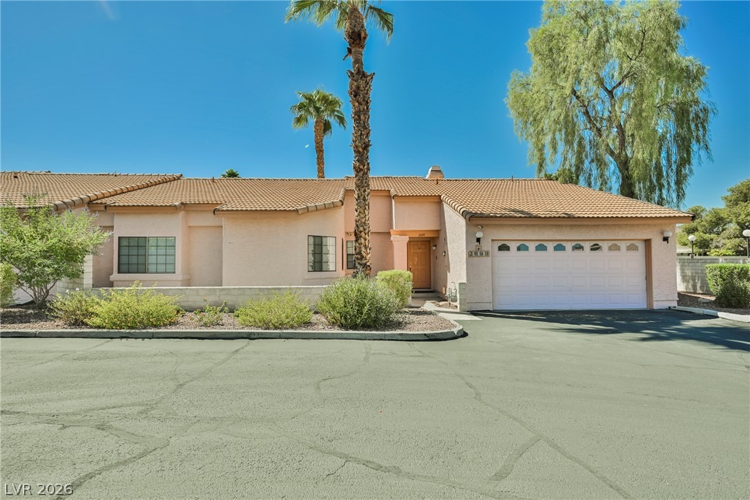 Aldonza Dr, Henderson, NV 89014