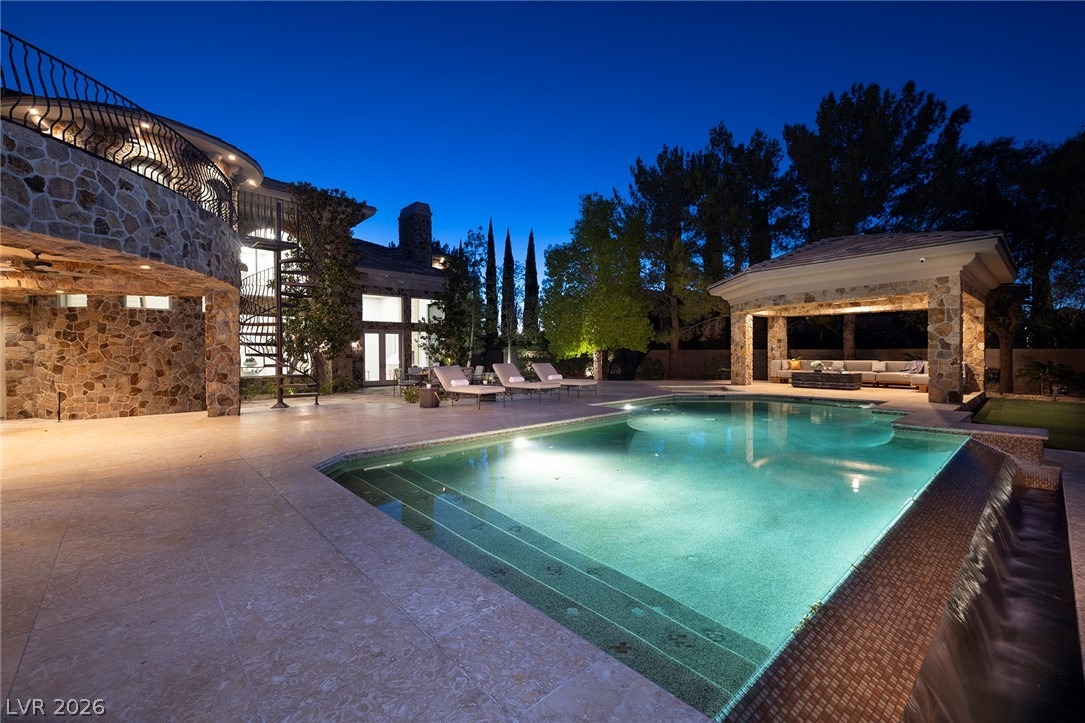 Ayden Dr, Henderson, NV 89052