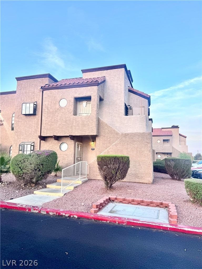 Juniper Hills Blvd, Las Vegas, NV 89142