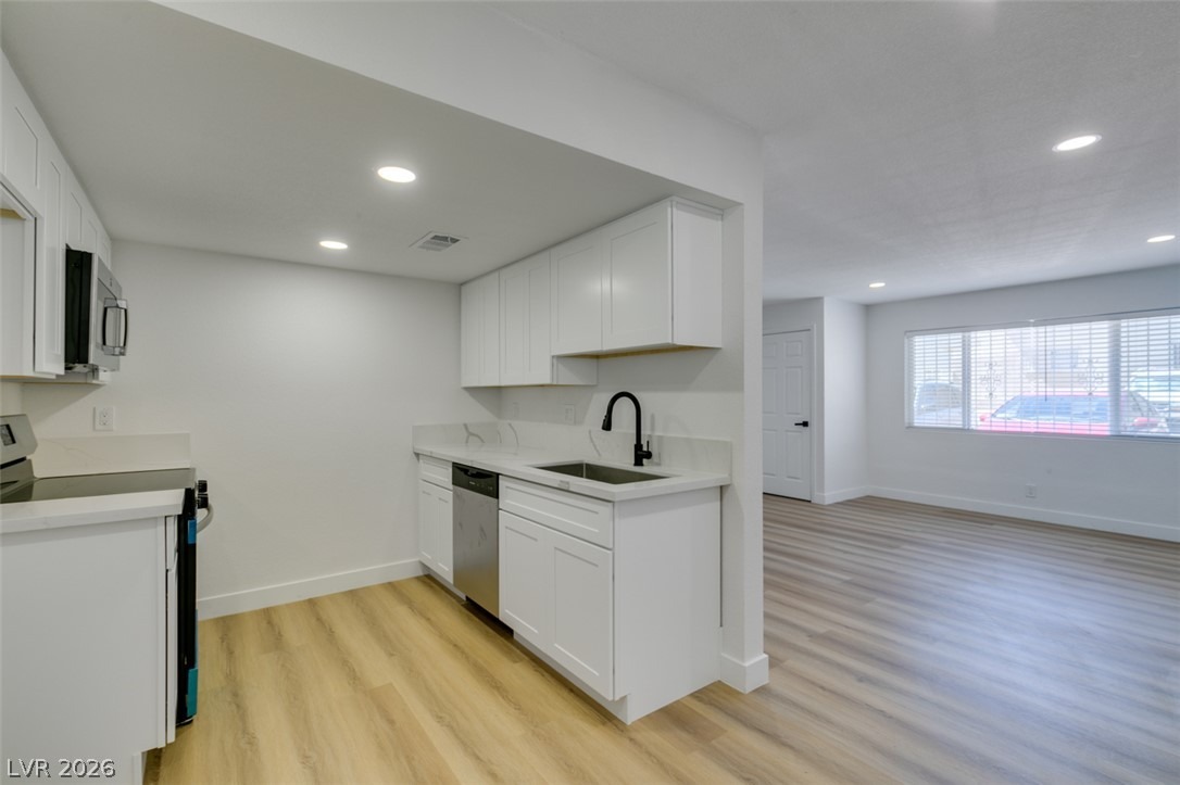 Daisy St, Las Vegas, NV 89119 #1