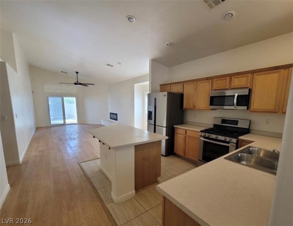 Montagne Marron Blvd, Las Vegas, NV 89141
