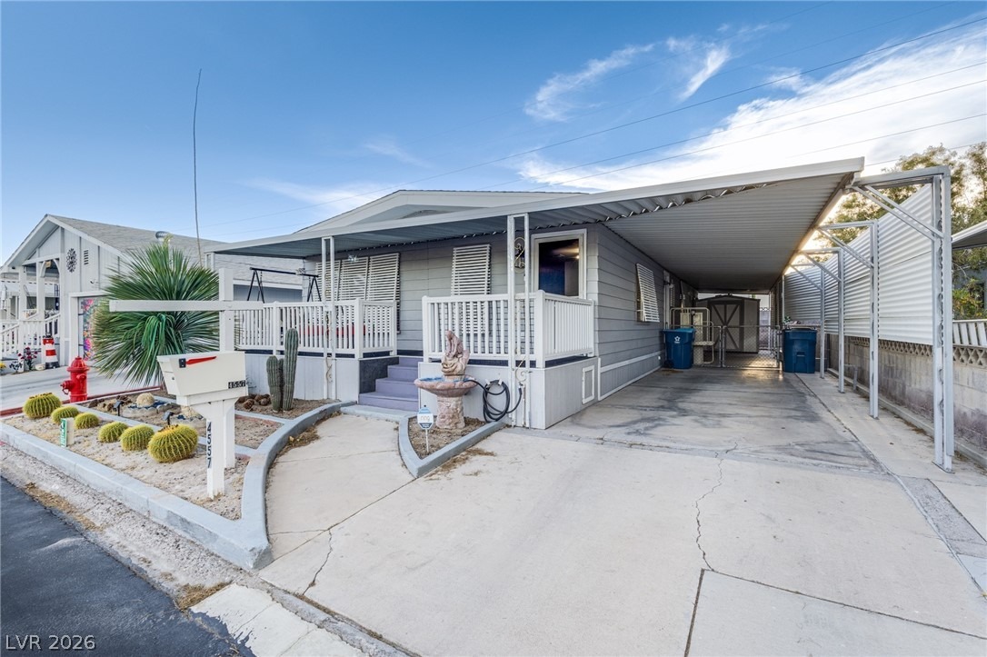 Royal Ridge Blvd, Las Vegas, NV 89103 #1