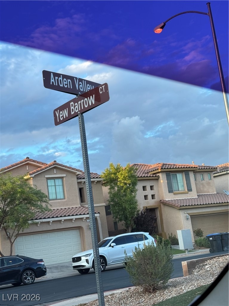 Yew Barrow Ct, Henderson, NV 89011