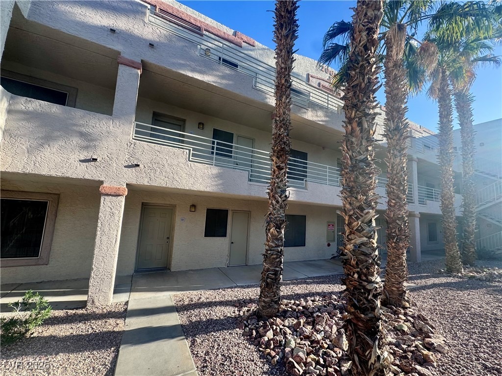 Mesquite Ln, Laughlin, NV 89029