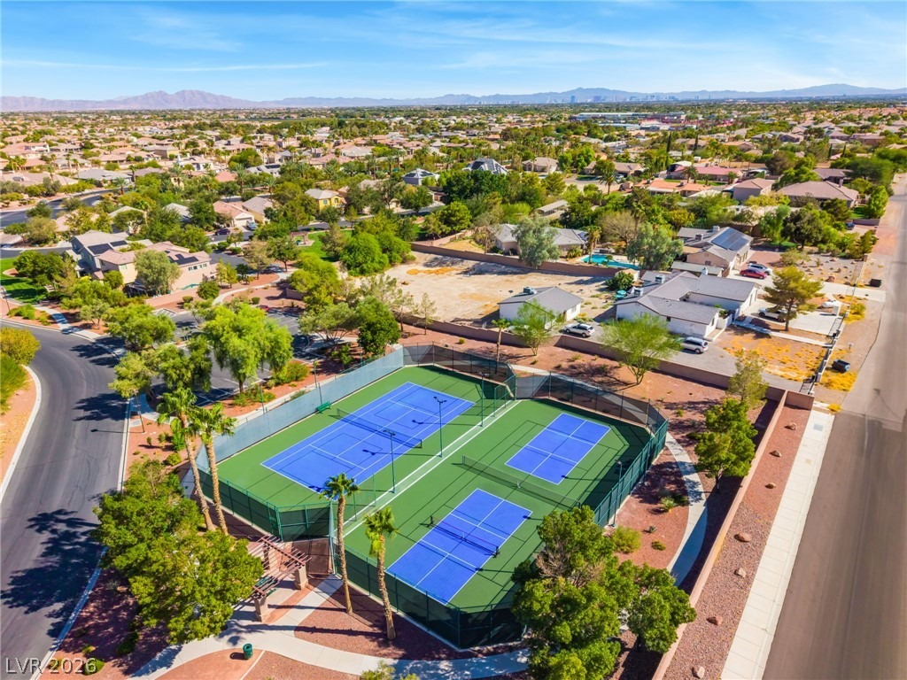 Royal Melbourne Dr, Las Vegas, NV 89131