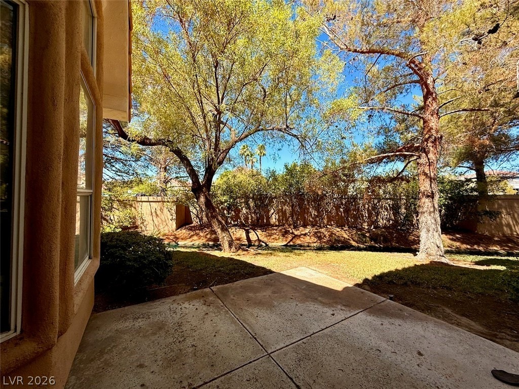 Jeremy Dr, Las Vegas, NV 89113