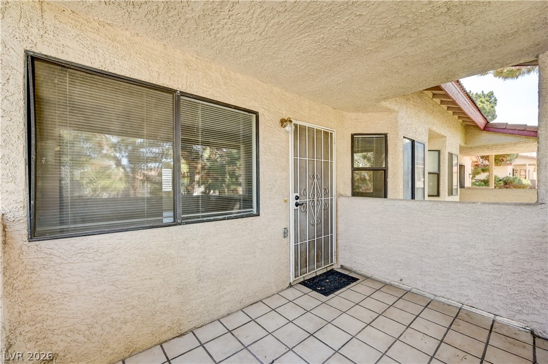 Rock Springs Dr, Las Vegas, NV 89128