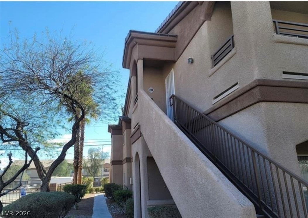 Hacienda Ave, Las Vegas, NV 89122
