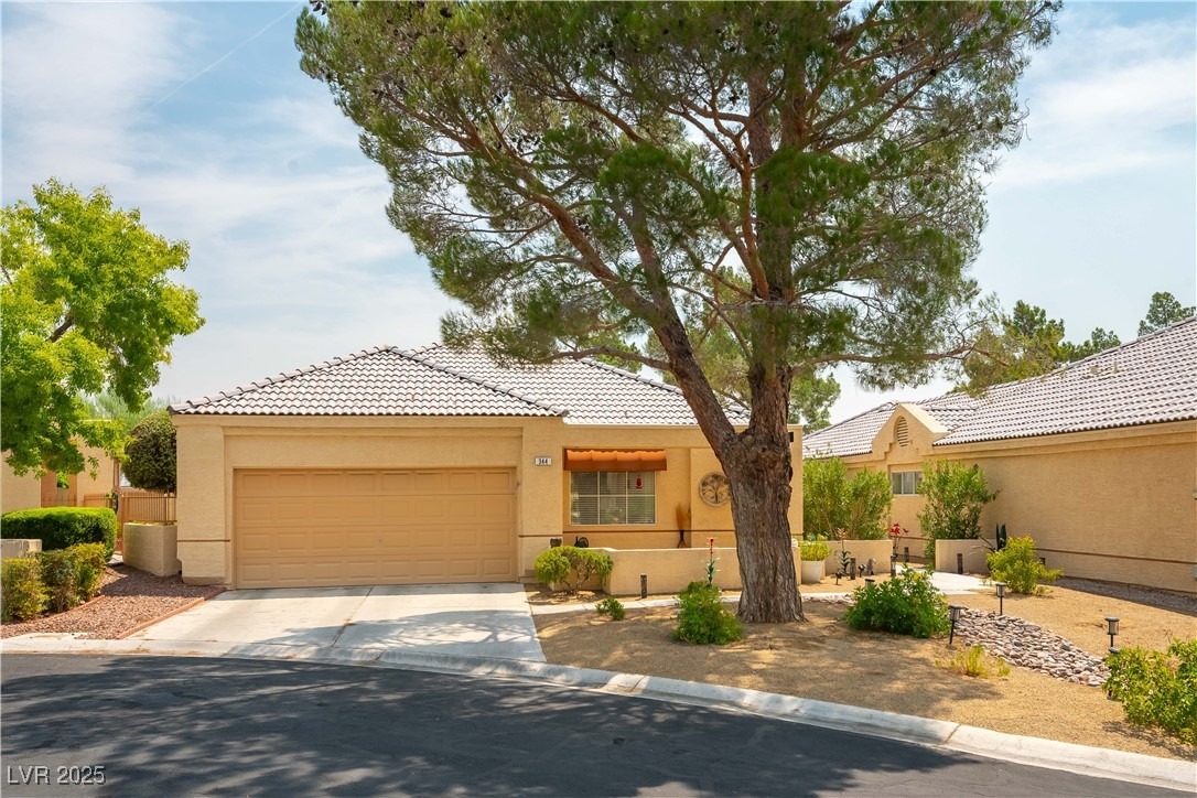 Wild Plum Ln, Las Vegas, NV 89107