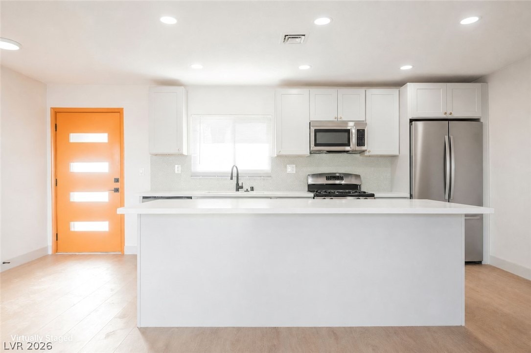 Baker Ave, Las Vegas, NV 89108