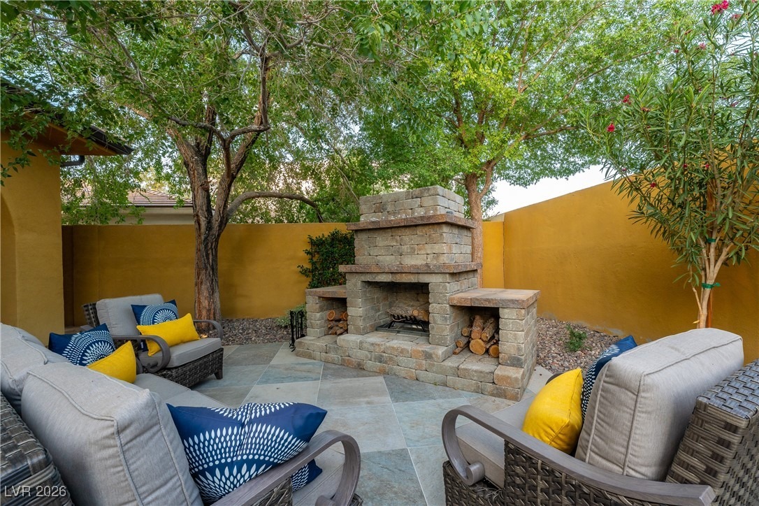 Windrush Ave, Las Vegas, NV 89117