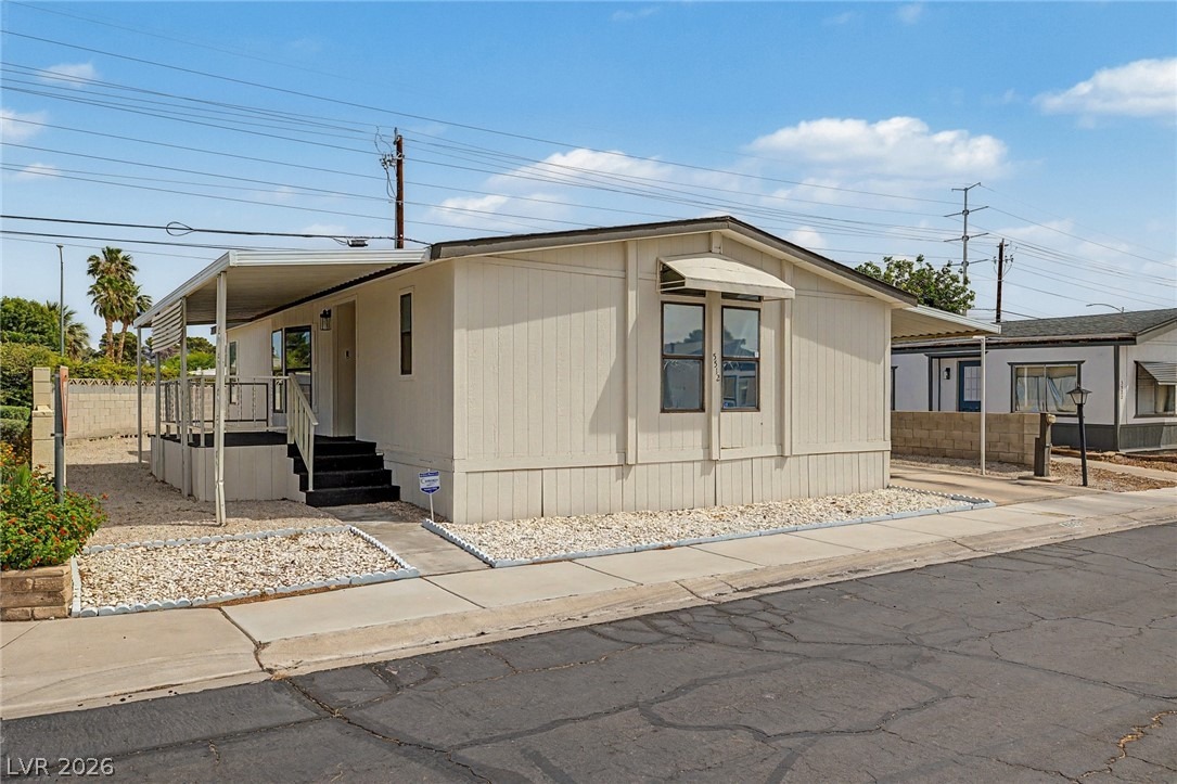 Aldama Rd, Las Vegas, NV 89122 #1