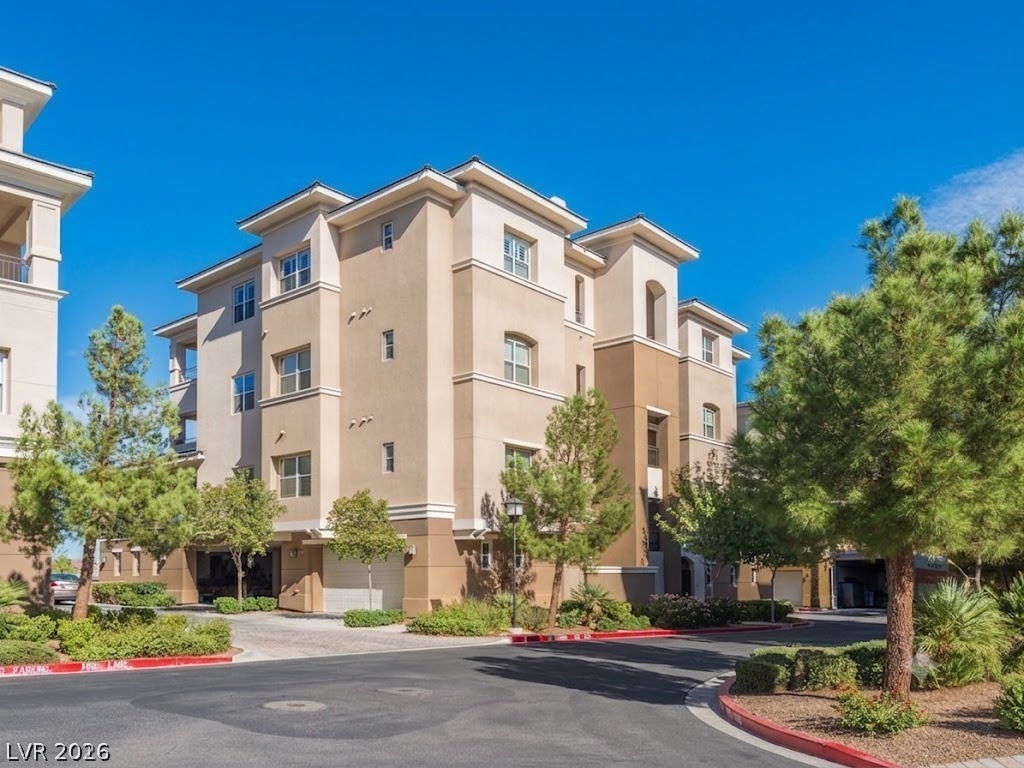 Tesoras Dr, Las Vegas, NV 89144