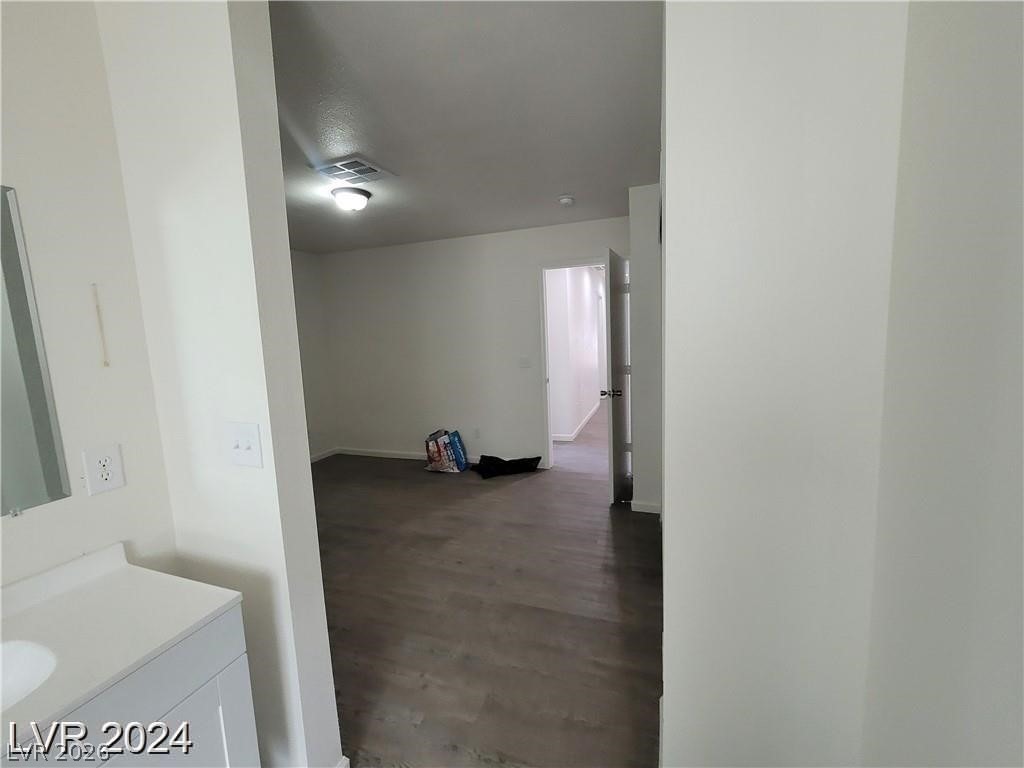 Empress Dr, Las Vegas, NV 89147
