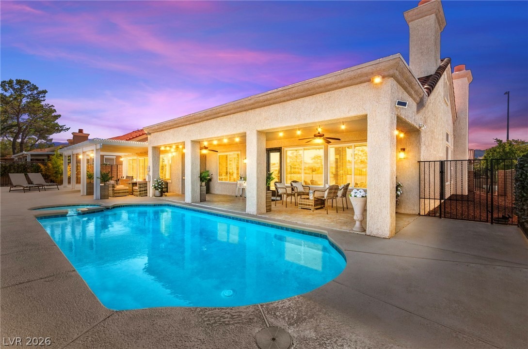 Crown Ridge Dr, Las Vegas, NV 89134