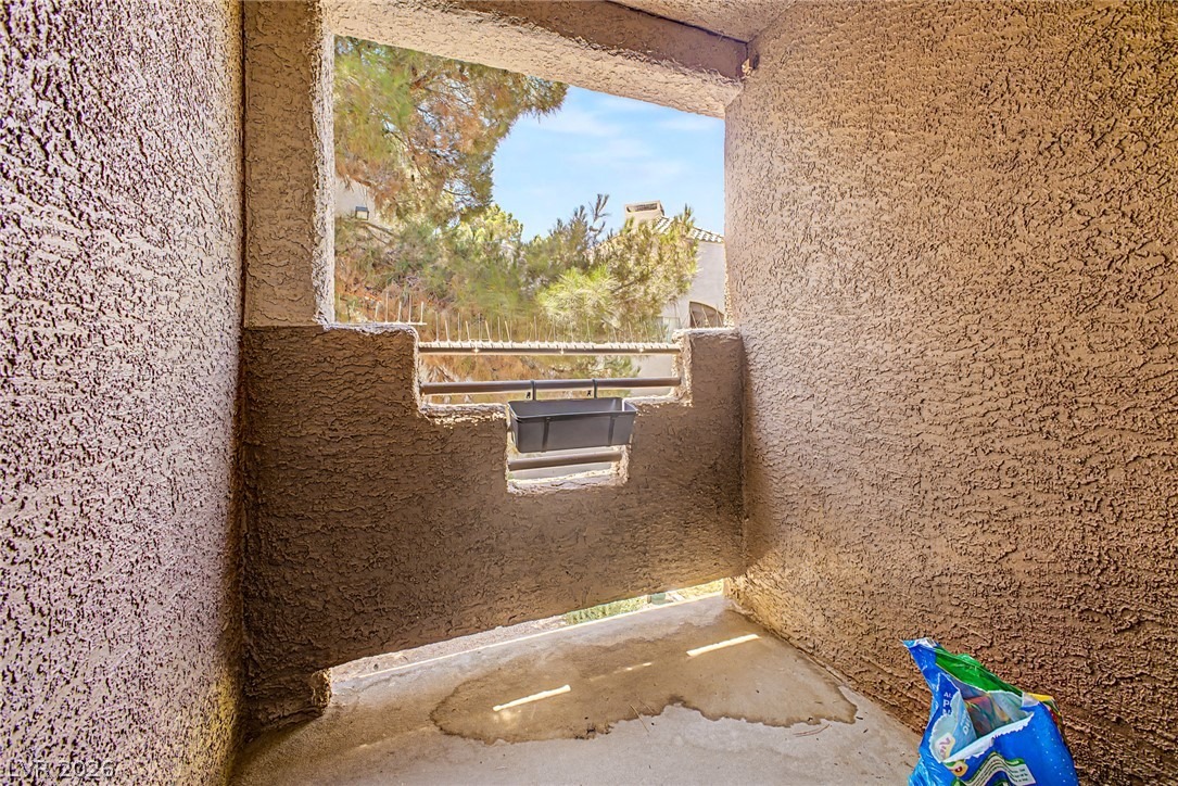 Tamarus St, Las Vegas, NV 89119 #1