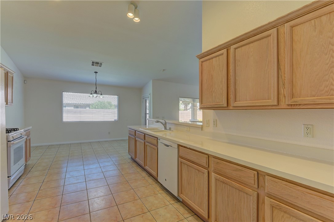 Apron Ct, Las Vegas, NV 89122 #1