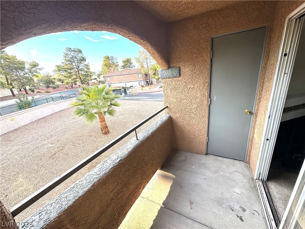 Mission Newport Ln, Las Vegas, NV 89107