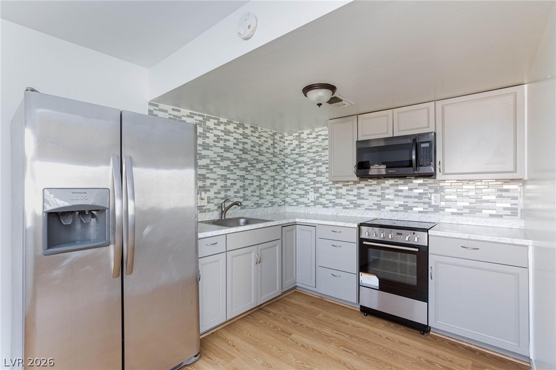 Daisy St, Las Vegas, NV 89119