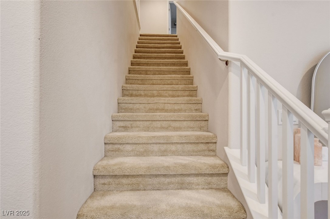 Selston Dr, North Las Vegas, NV 89081