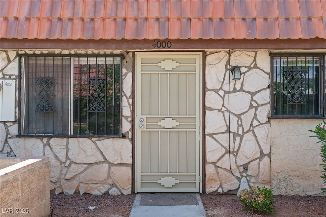 Visby Ln, Las Vegas, NV 89119 #1