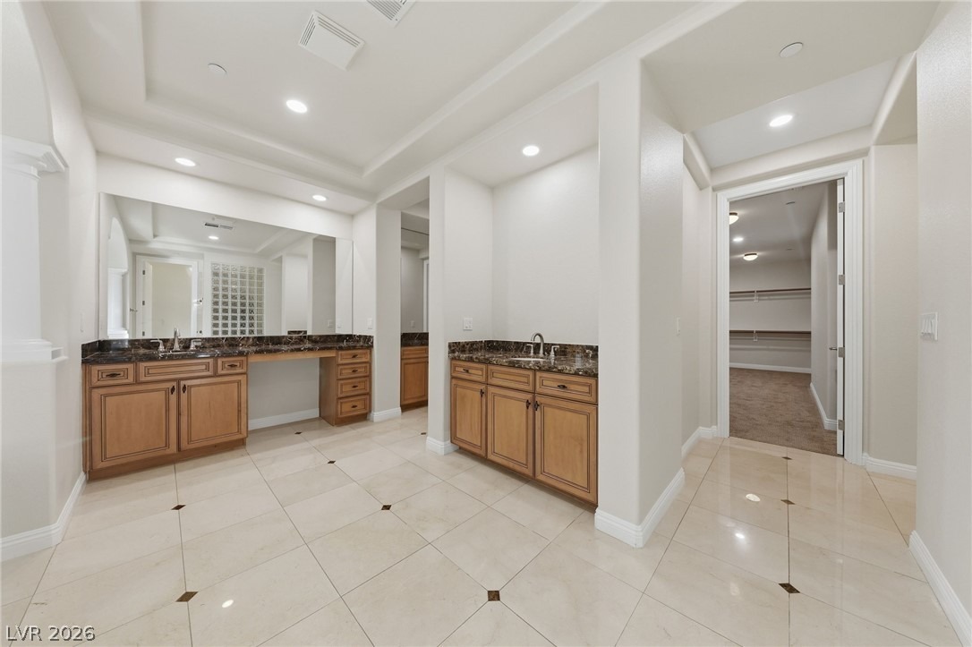 Enchanted River Dr, Henderson, NV 89012