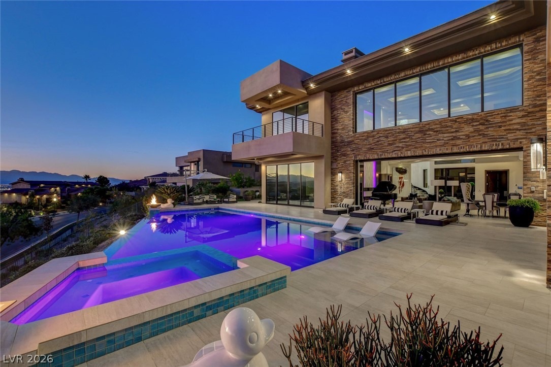 Villa Rica Dr, Henderson, NV 89052