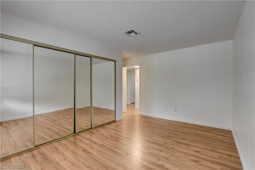 Beaver Creek Ct, Las Vegas, NV 89117 #1