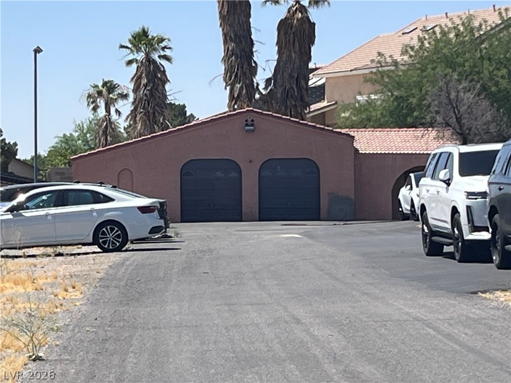 Russell Rd, Las Vegas, NV 89118