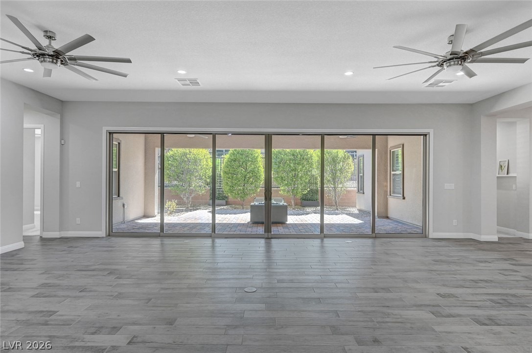 Titanium Crest St, Las Vegas, NV 89148