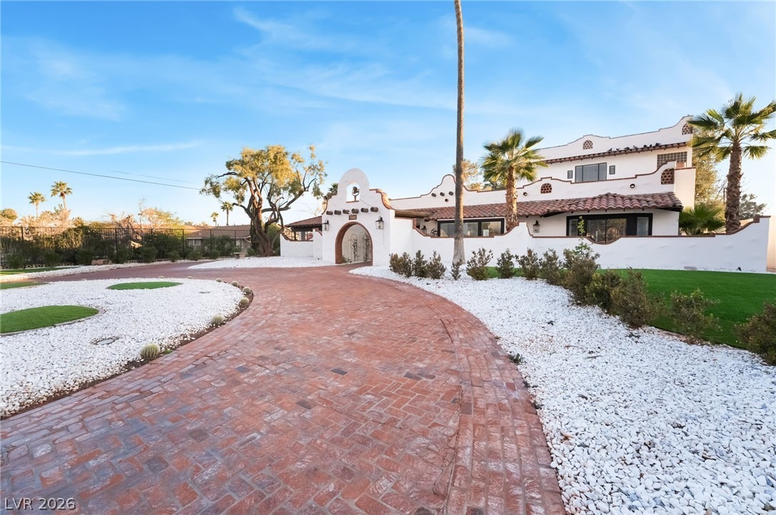 Edna Ave, Las Vegas, NV 89146 #1