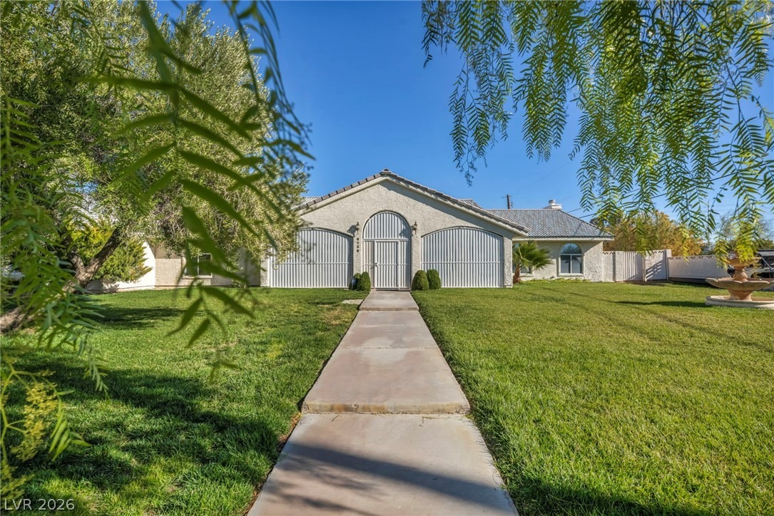 Procyon St, Las Vegas, NV 89139