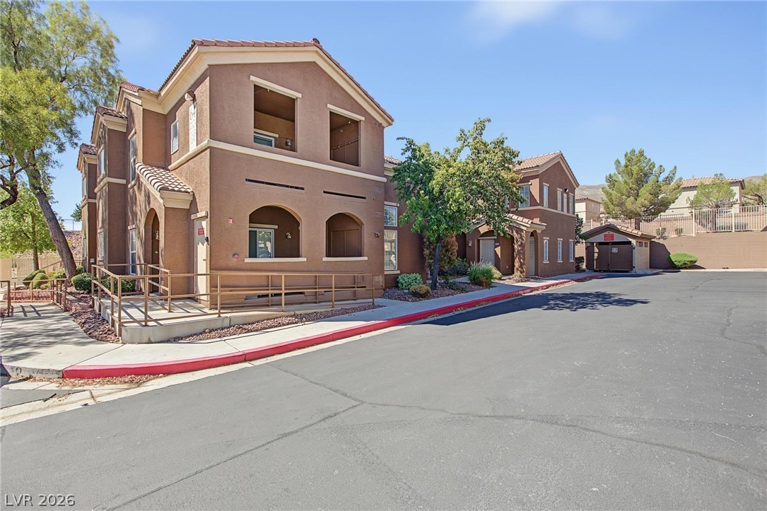 Delta View Ct, Las Vegas, NV 89129