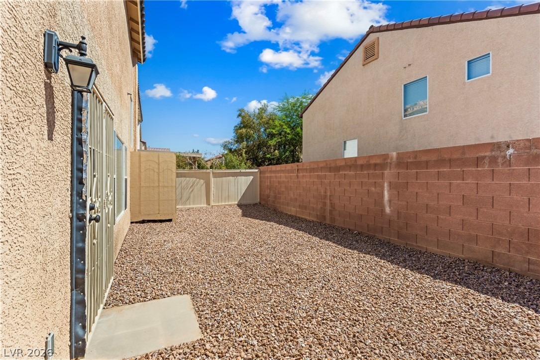 Buttonbrush Ct, Las Vegas, NV 89139