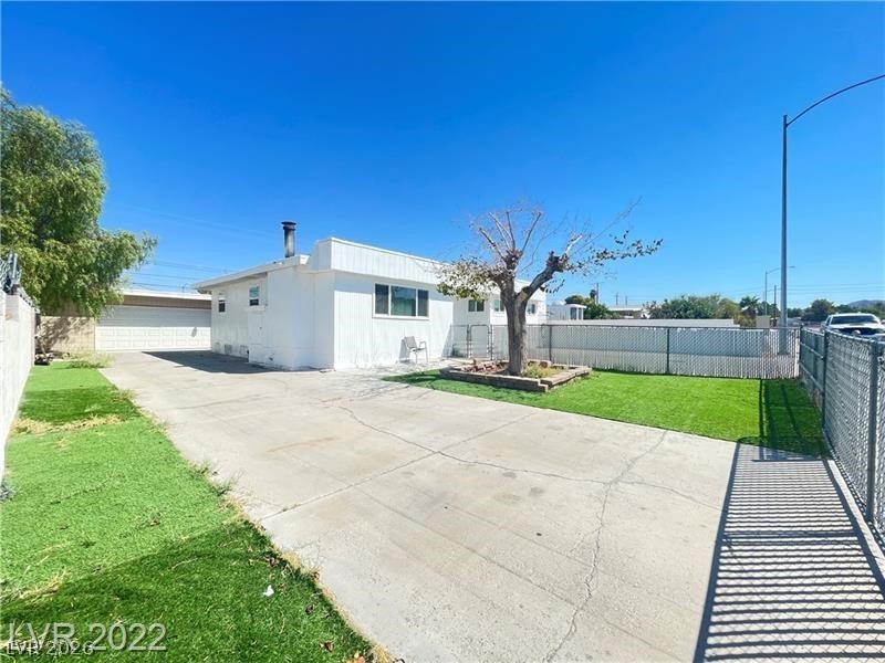 Shoshone Ln, Henderson, NV 89015