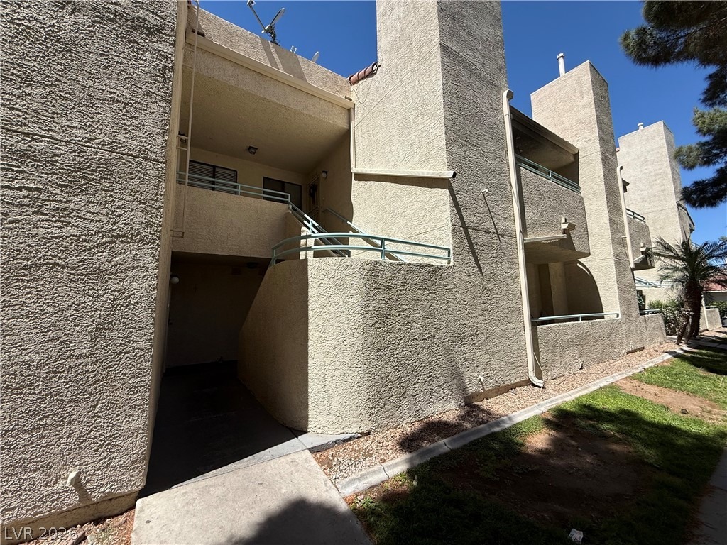 Sloan Ln, Las Vegas, NV 89110