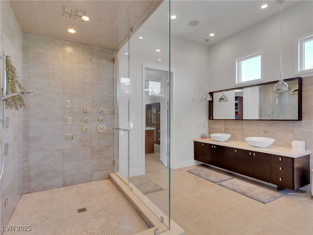 Foothills Village Dr, Henderson, NV 89012 #1