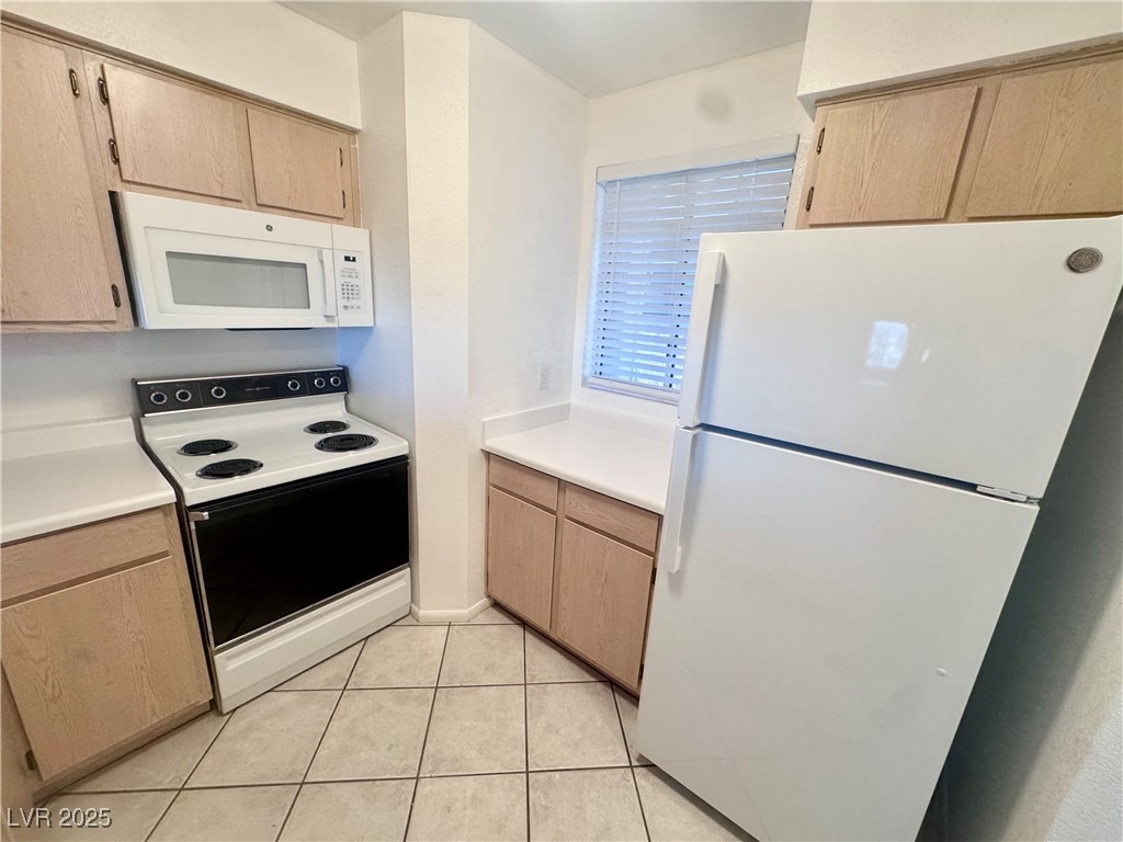 Mesquite Ln, Laughlin, NV 89029 #1