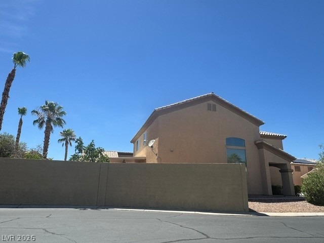 Dryden Park Ave, Las Vegas, NV 89148