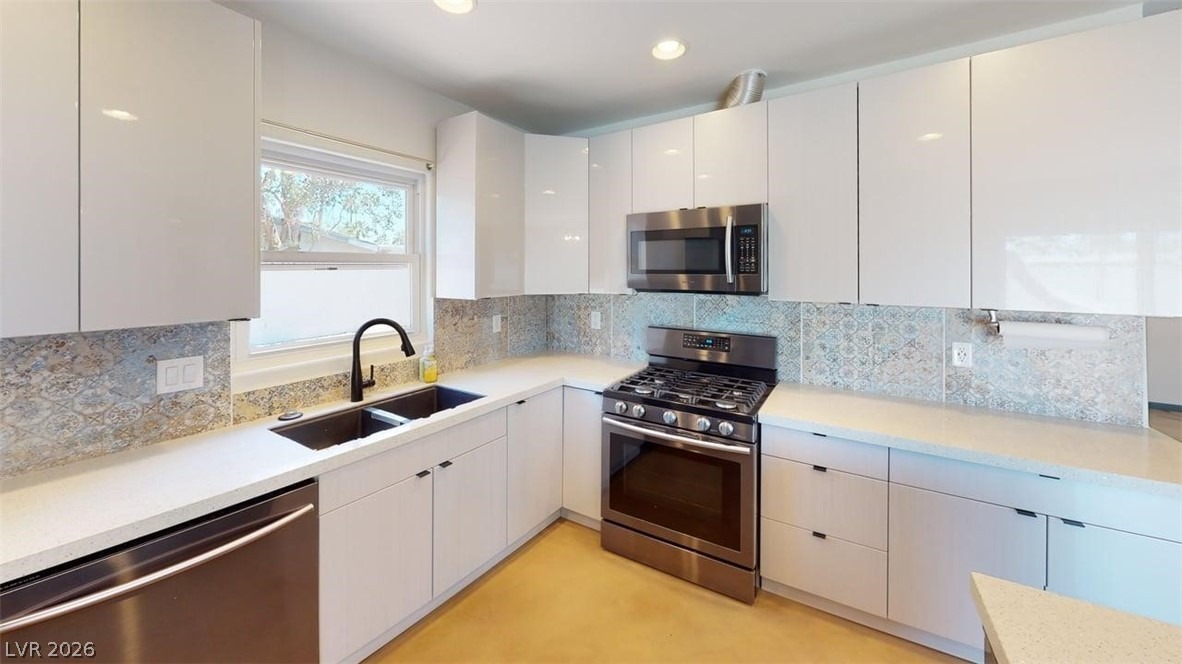 Golden Arrow Dr, Las Vegas, NV 89169