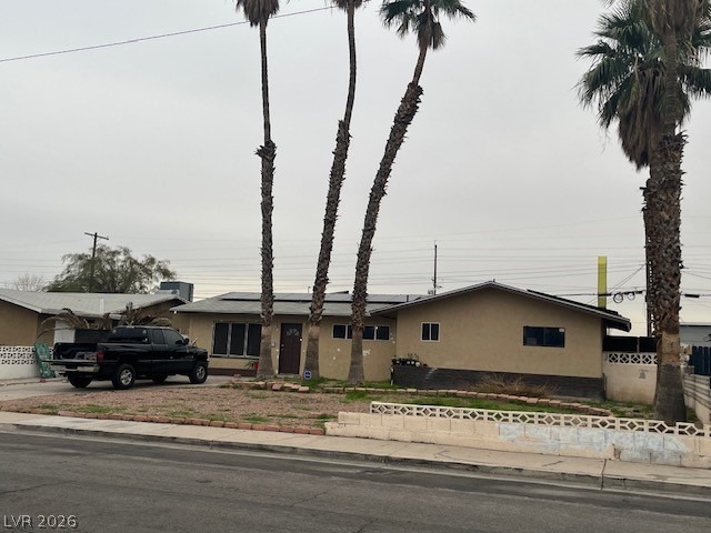 Alpine Pl, Las Vegas, NV 89107