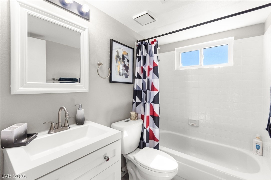 Parakeet Ave, Las Vegas, NV 89145