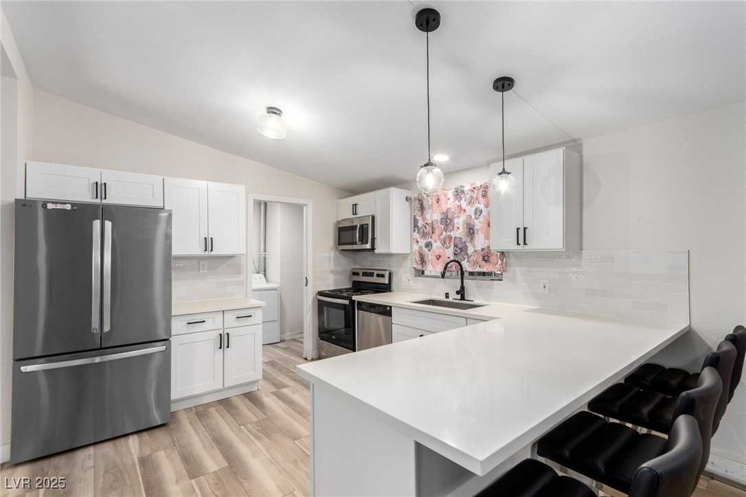 Cactus Springs Dr, Las Vegas, NV 89115