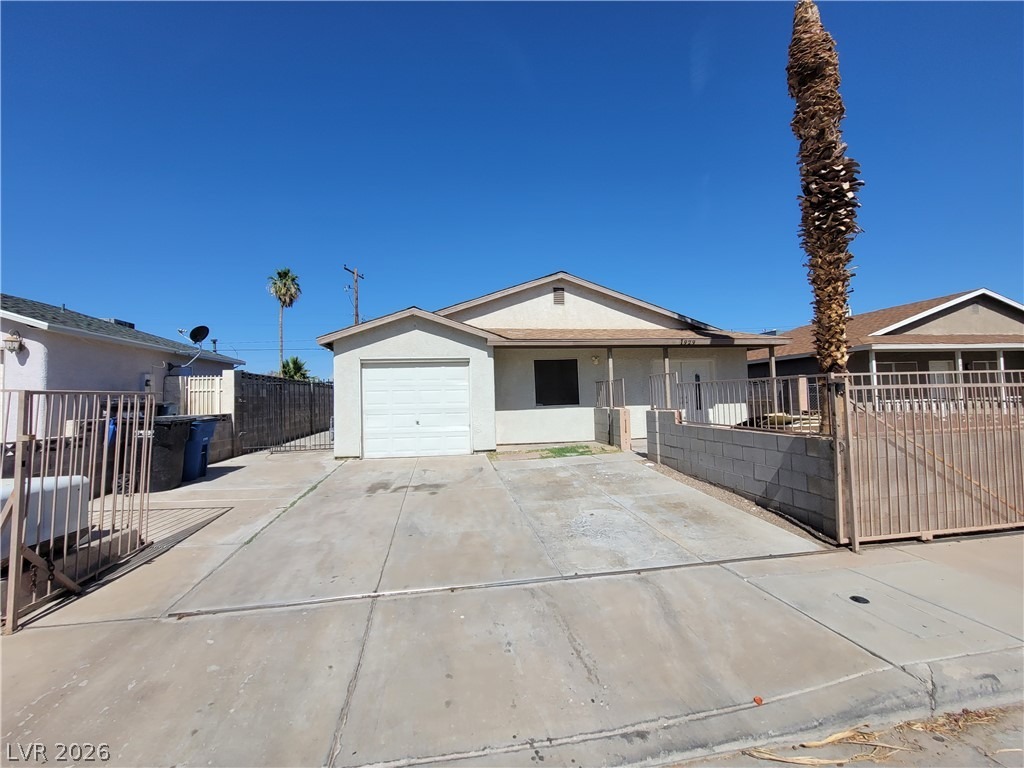 Evelyn Ave, Henderson, NV 89011