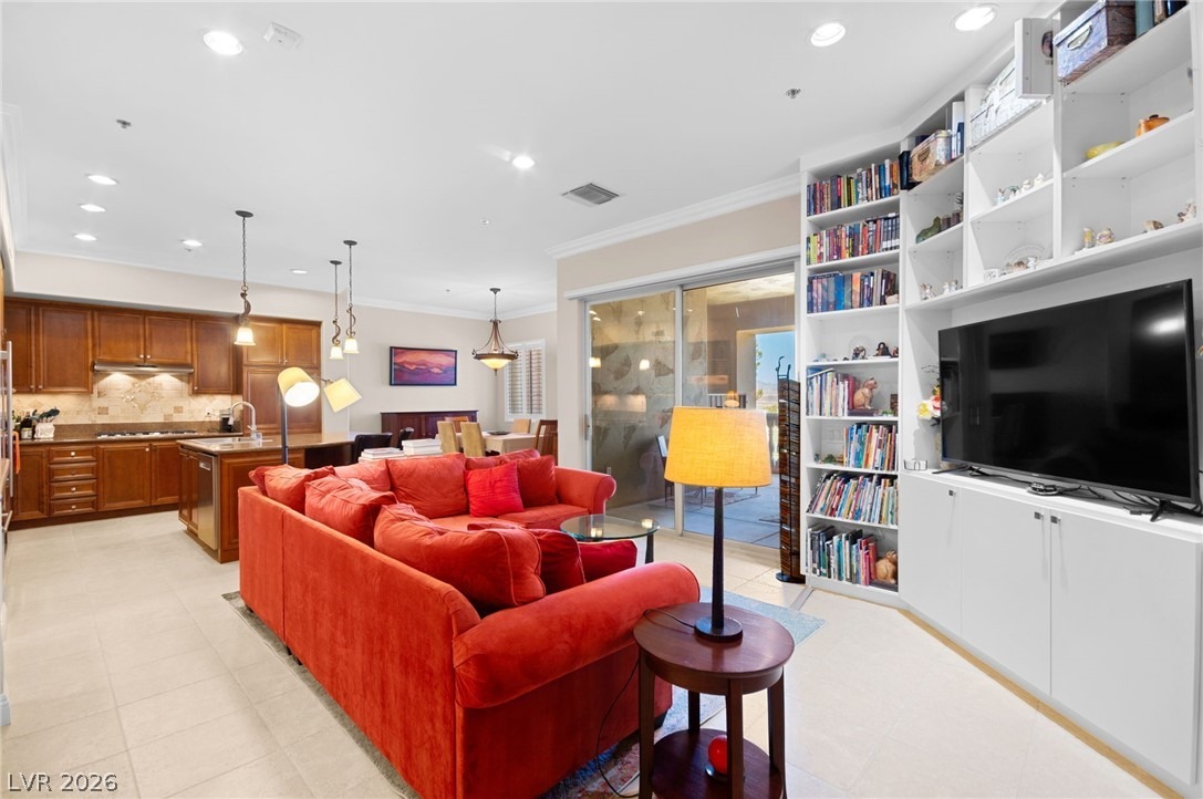 Via Mantova , Henderson, NV 89011 #1