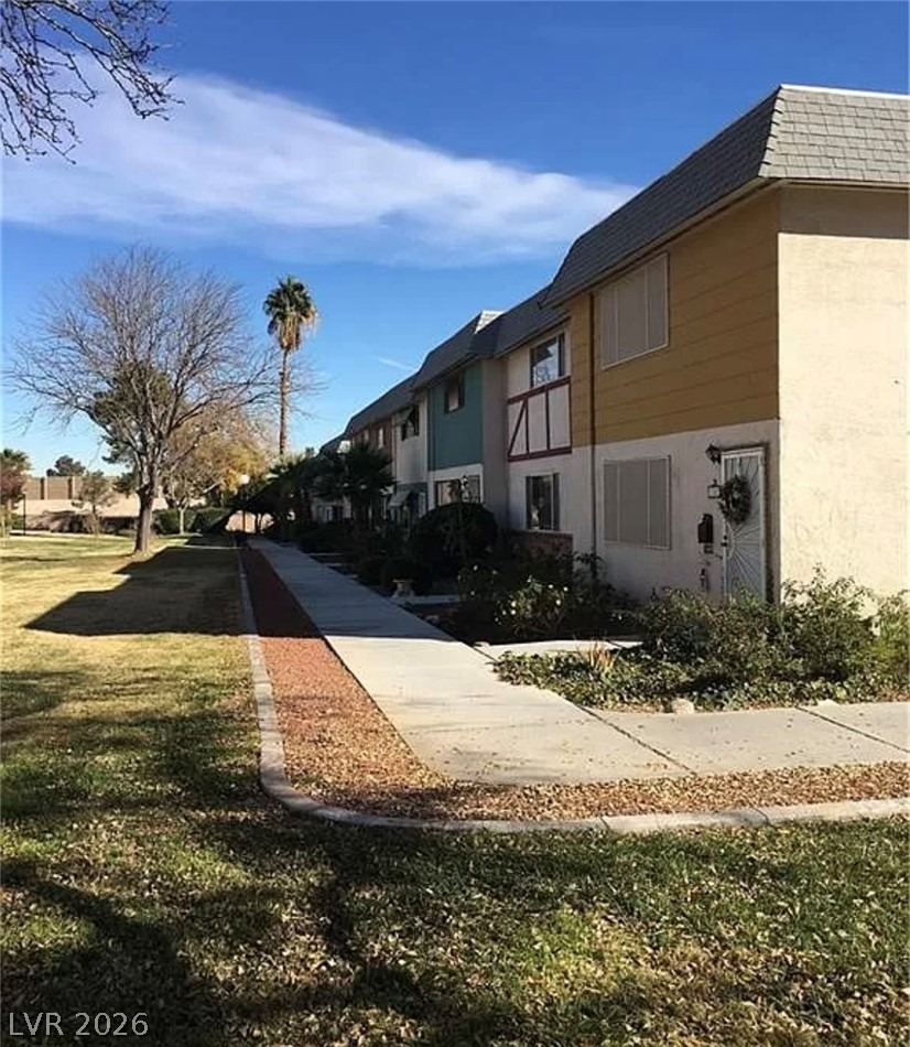 Greenbriar Townhouse Way, Las Vegas, NV 89121