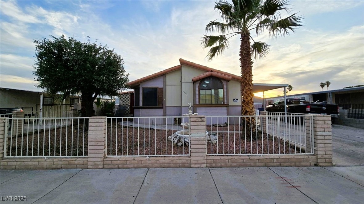 Huerta Dr, Las Vegas, NV 89121